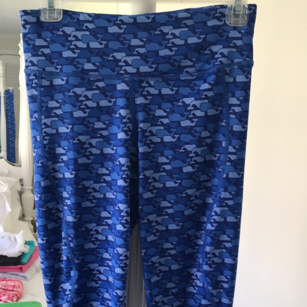 vineyard vines leggings!